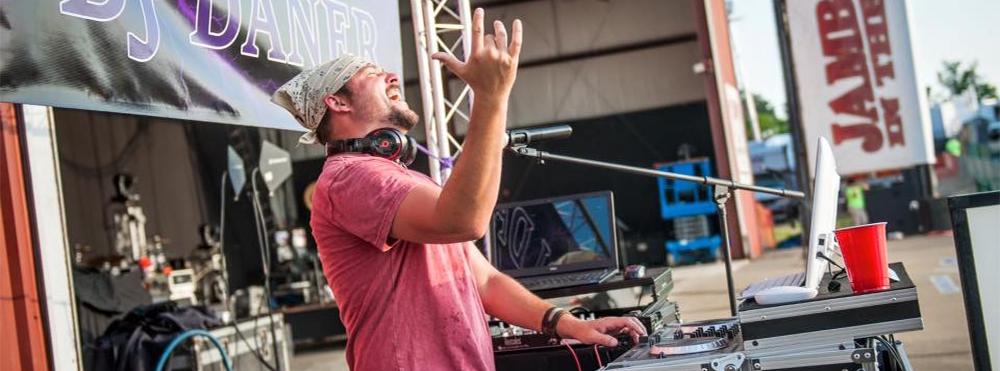 DJ banner #3